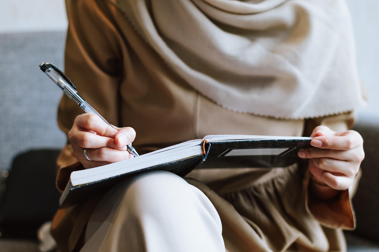 Sex Toys: Unlock new levels of pleasure with innovative selections.